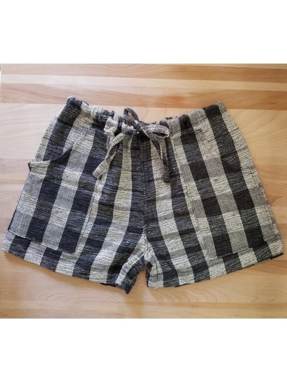 Shorts in Black & Gray Plaid